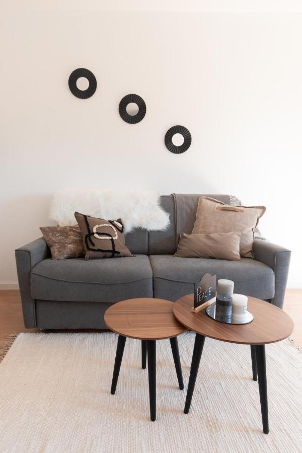 Bienvenue Chez Vous Tres Calme Et En Plein Centre Apartment Mantes-la-Jolie ภายนอก รูปภาพ