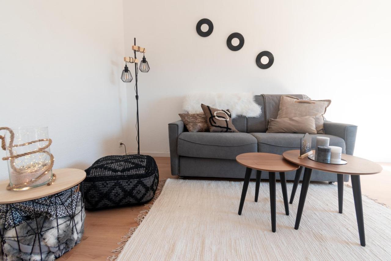 Bienvenue Chez Vous Tres Calme Et En Plein Centre Apartment Mantes-la-Jolie ภายนอก รูปภาพ